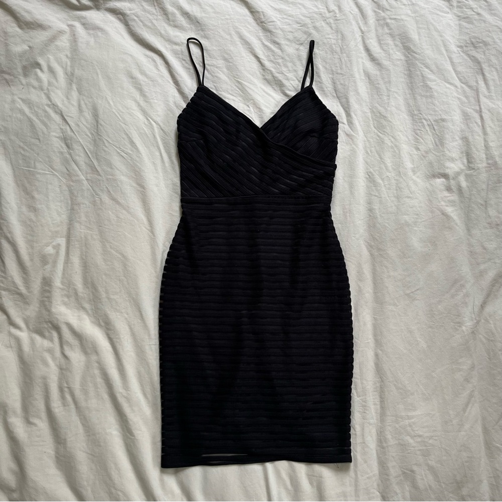 Le Château Black Pencil‎ Midi Dress